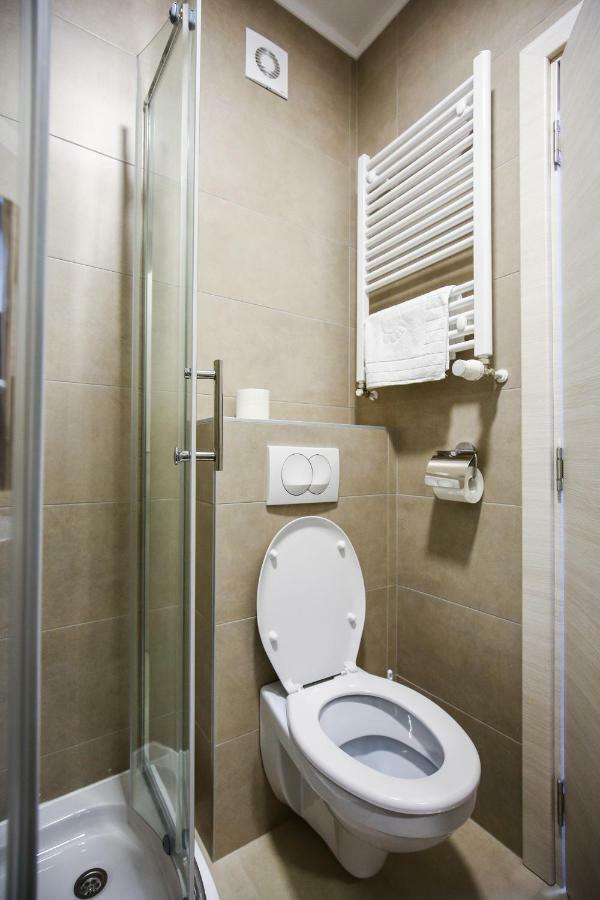 Manirosi 2 Apartman 苏博蒂察 外观 照片